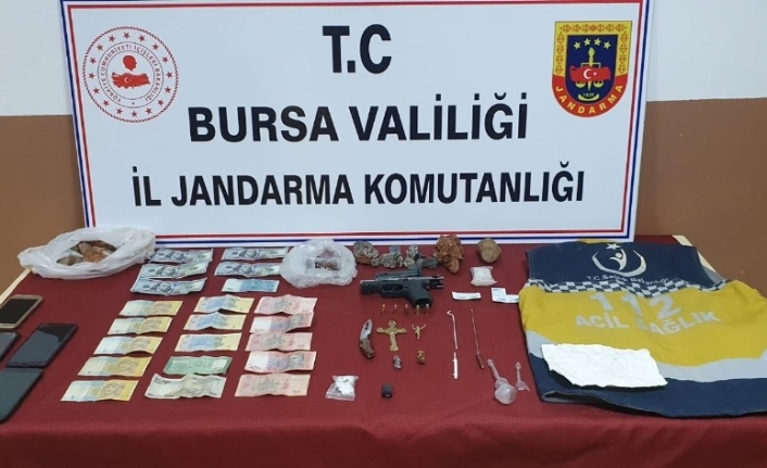 112 Acil servis yelekli tarihi eser kaçakçısı korona virüslü çıktı