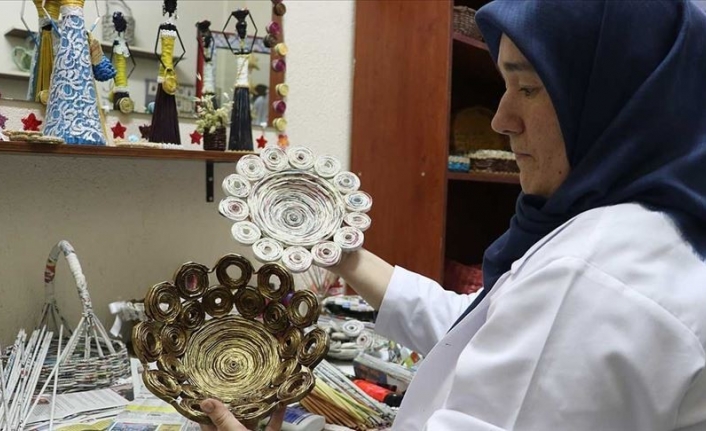 Akpınar Yaşam Merkezinde maske üretiliyor