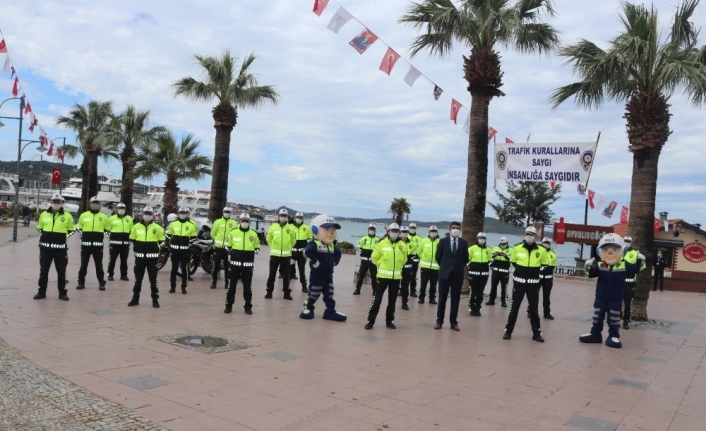 Ayvalık’ta Karayolu Güvenliği ve Trafik Haftası coşkusu