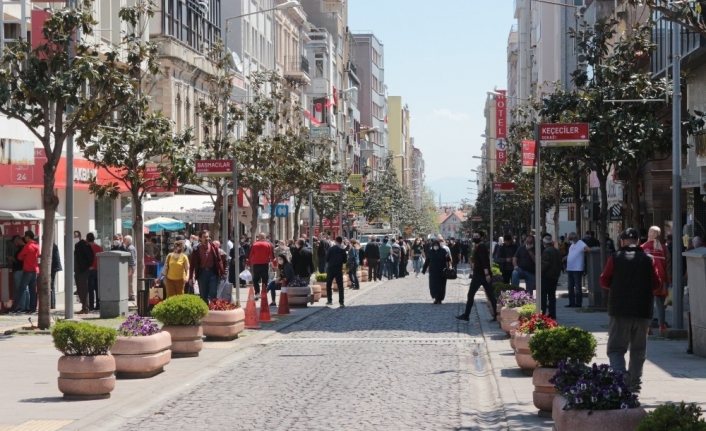 Balıkesir Valisi korona virüs rakamlarını açıkladı