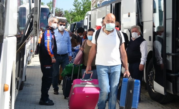 Bursa’da karantinası biten 437 vatandaş yurttan ayrıldı