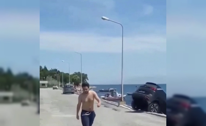 İzmir’de bir kişi kiraladığı lüks cipi denize attı