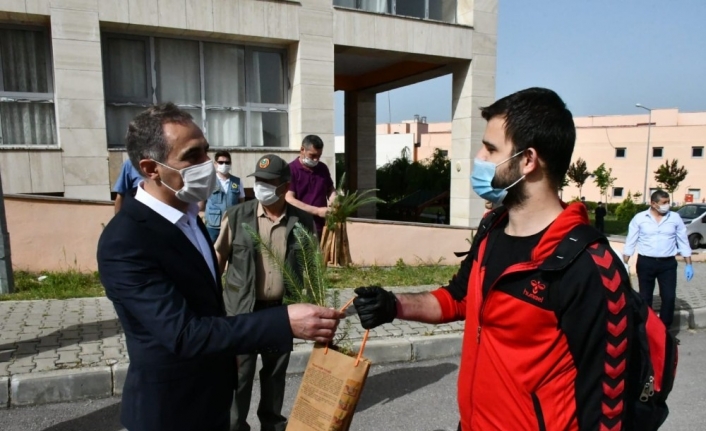 Karantina sürecini tamamlayan 167 kişi evlerine döndü