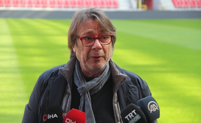 Mehmet Sepil: "Göztepe olarak futbola dönmek için çok heyecanlıyız"