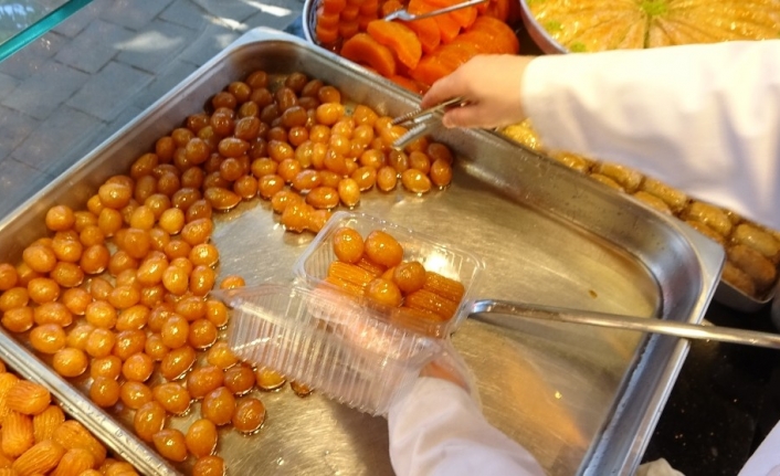 (Özel) Korona virüs Ramazan’da tatlı satışlarını da vurdu