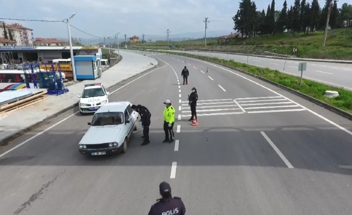 Sındırgı’da sürücülere uygulamalı trafik bilgilendirmesi