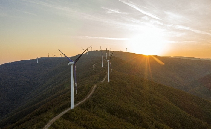 Aydem Yenilenebilir Enerji’den ‘saygı’ temalı ilk sürdürülebilirlik raporu