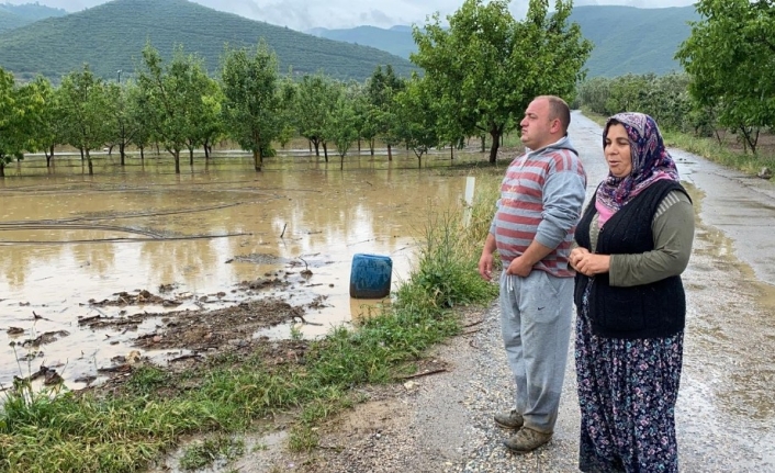 Bursa’da binlerce dönüm ekili tarla sular altında