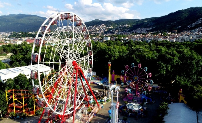 Bursa’nın simgesi Lunapark açılmak için gün sayıyor