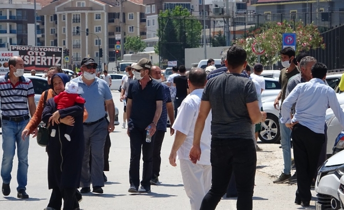 Deprem olsa bu kadar hızlı kaçmazlardı