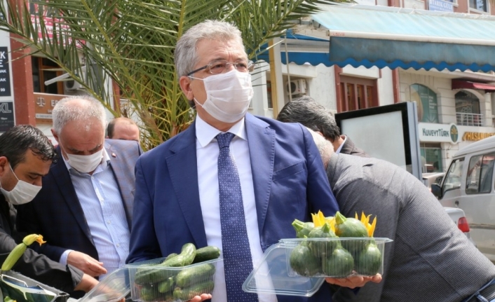 Edremit Belediyesi’nin hasat sevinci