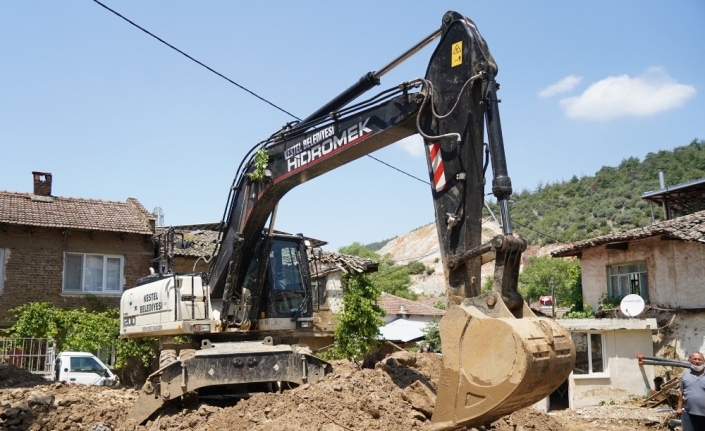 Kestel Belediyesi yaraları sarıyor