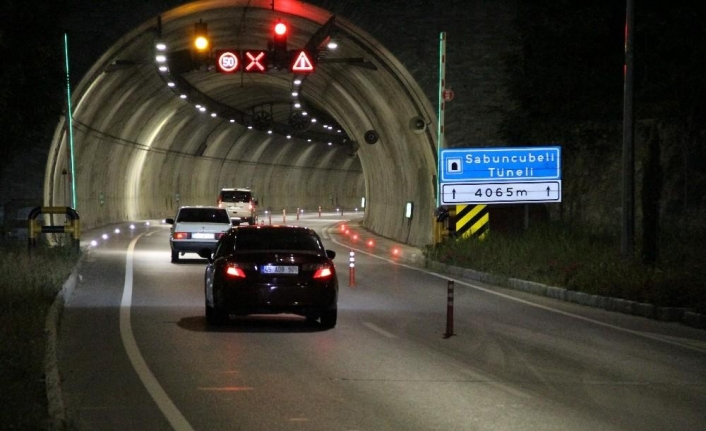 Kısıtlamanın bitmesiyle İzmir-Manisa arası seyahat başladı