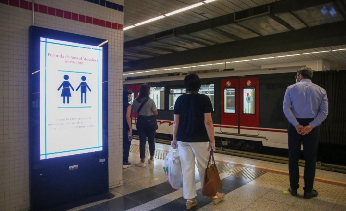 Metro ve tramvay vagonlarında günde 491 kez dezenfeksiyon