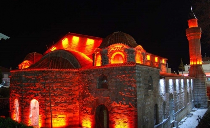 Ayasofya’lar aynı uygulamalar farklı