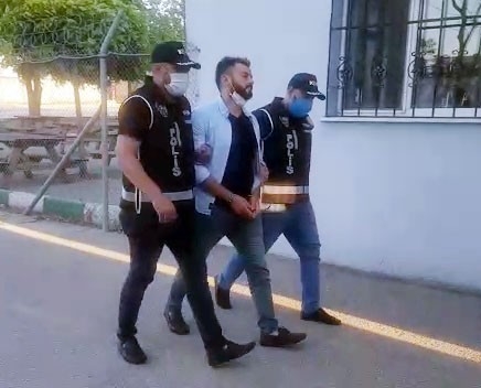 4 yıldır sahte kimlikle kaçan FETÖ’cü yakalandı