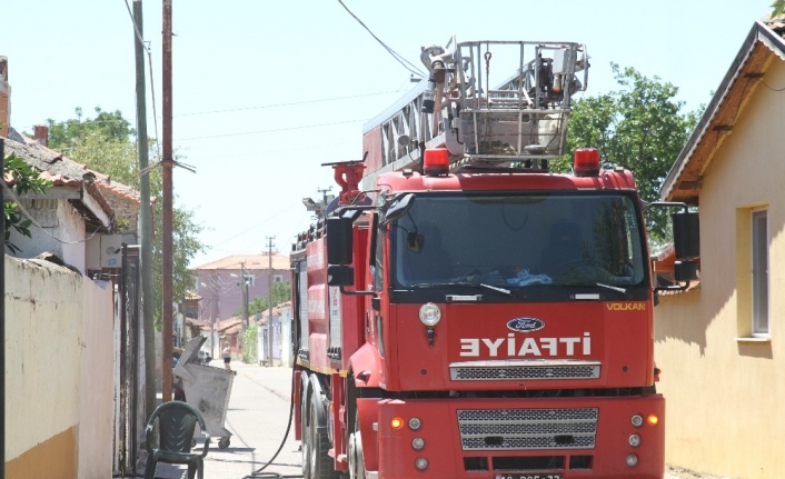 Ayvalık’ta ev yangını