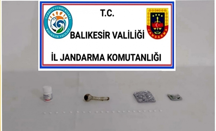 Ayvalık’ta jandarmadan uyuşturucu operasyonu