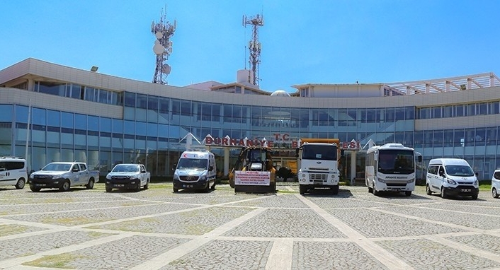 Burhaniye Belediyesi’nde araç filosu güçlendi