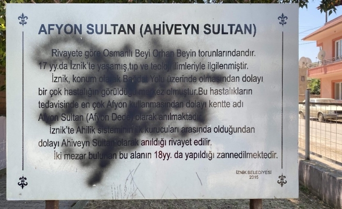 Bursa’da bin 800 yıllık türbeye çirkin saldırı