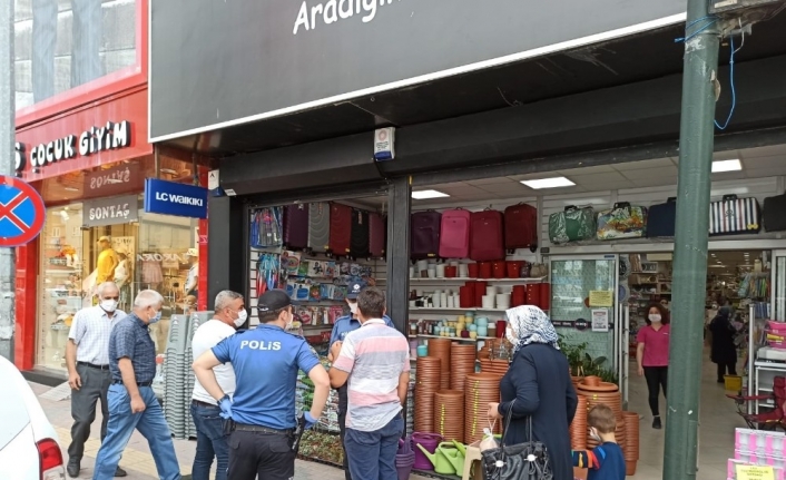 Bursa’da maske takmayanlara ceza yağdı