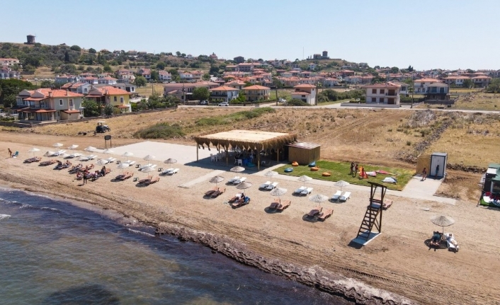 Cunda Adası yeni bir plaja kavuştu