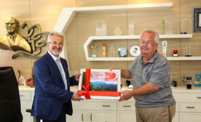 Gömeç Belediye Başkanı Mehmet Himam’dan, Turgay Erdem’e teşekkür ziyareti