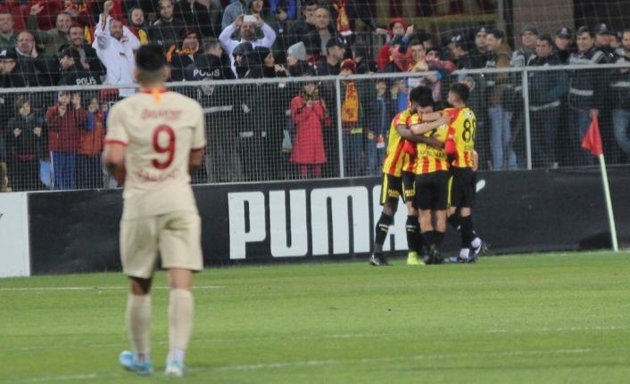 Göz Göz, İstanbul’da galibiyet arıyor