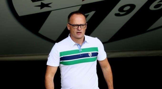 İrfan Buz: "Bursaspor’un gerçek kimliğini Play-Off’ta yansıtacağız"