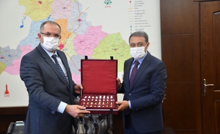 Milli Savunma Üniversitesi Rektörü Afyoncu, Vali Şıldak’ı ziyaret etti