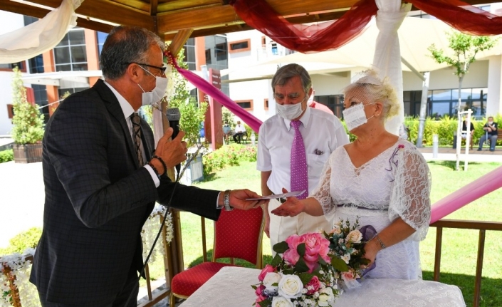 Sosyal Yaşam Kampüsünde nikah