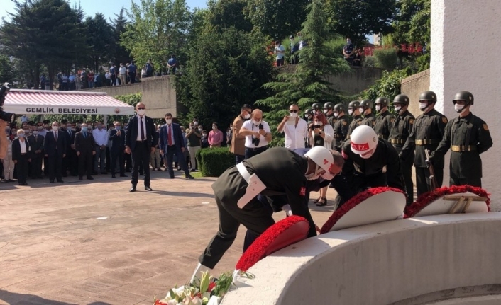 3. Cumhurbaşkanı Celal Bayar kabri başında anıldı