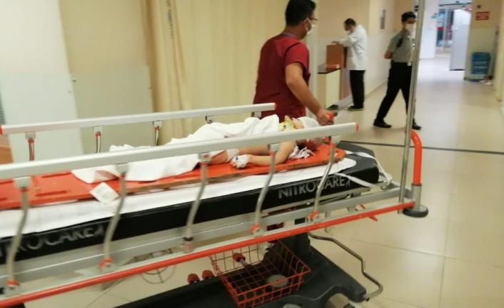 3. kattan düşen küçük çocuk ağır yaralandı
