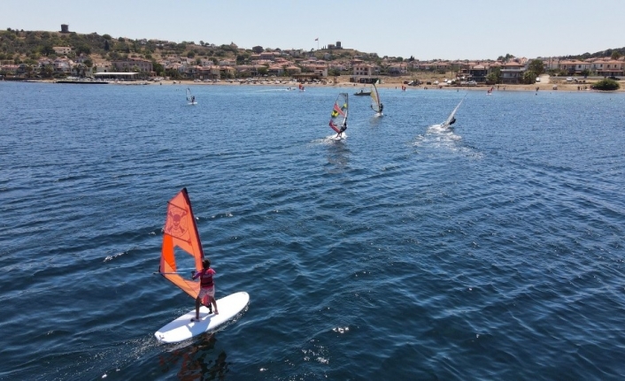 Ayvalık windsurfte de iddialı