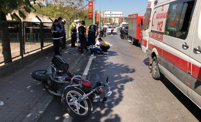 Bursa’da kamyonun çarptığı motosikletteki çift öldü, çocukları yaralandı...(1)