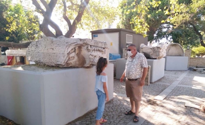 Erdek müze alanı temizlendi