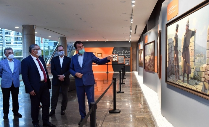 Fetih Müzesi Metin Kıratlı’yı büyüledi