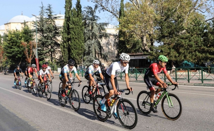 Pedallar zafer için döndü