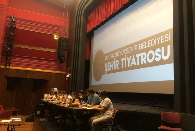 Tiyatroda tempo arttı