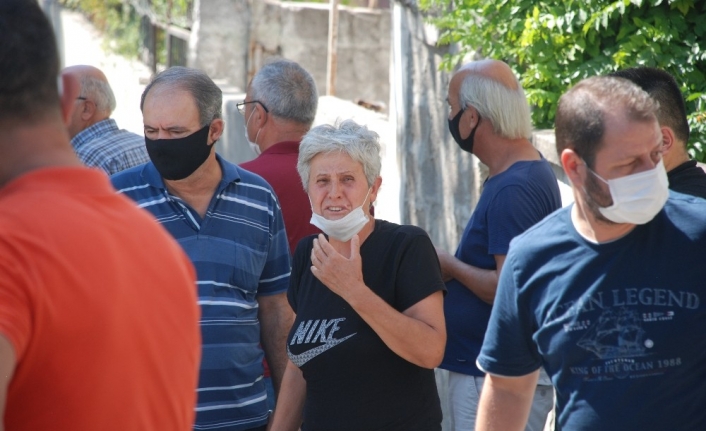 Uzaklaştırma kararı olan eski karısını boğarak öldürdü