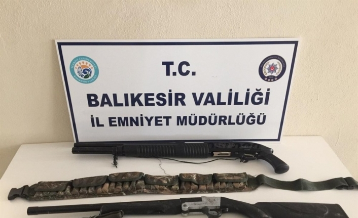 Balıkesir polisinden silah operasyonu