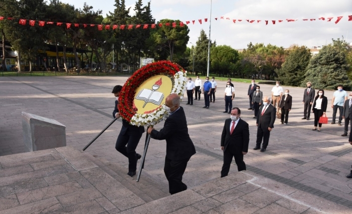 Balıkesir’de İlköğretim haftası kutlandı