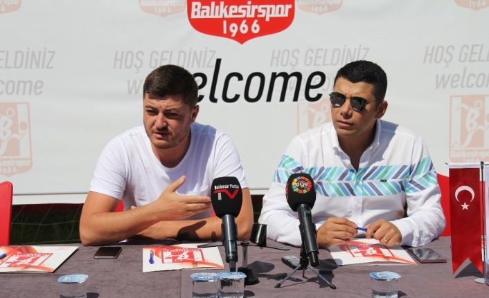Balıkesirspor yeni sezon formalarını tanıttı