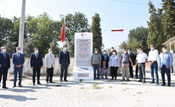 Bigadiç’te Çanakkale şehitleri anıtı açıldı