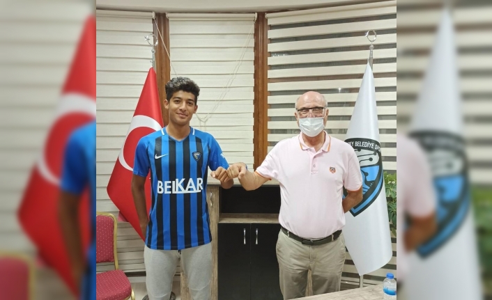 Çetinbaş ve Özgün Karacabey Belediyespor’da