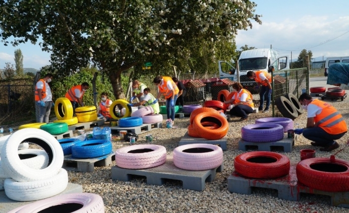 Mustafakemalpaşa hayvan barınağı renkleniyor