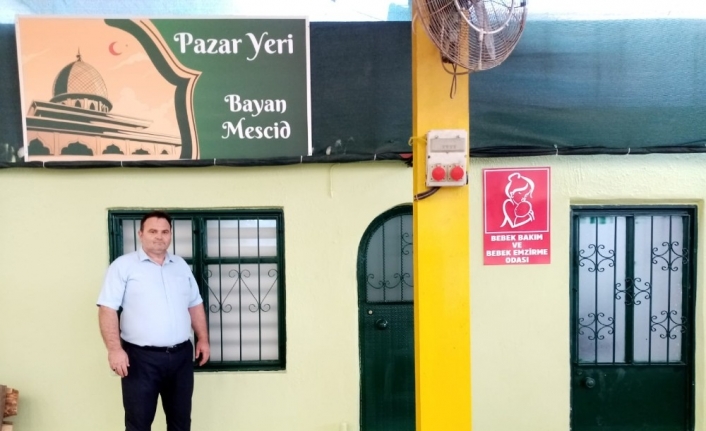 Pazar yerinde kadınlar için mescit yapıldı