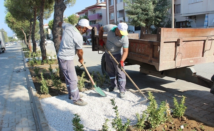 Uğur Mumcu Bulvarı yeni çehresine kavuşuyor