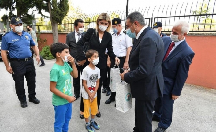 Vali Şıldak, "Susurluk zenginlikleriyle öne çıkan bir ilçemiz"