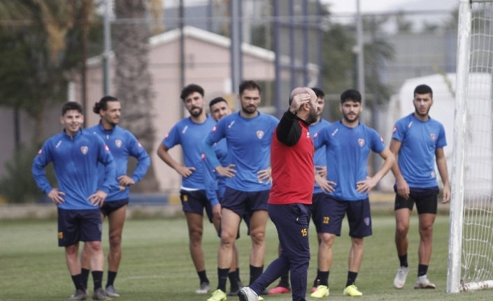 1928 Bucaspor, Teknik Direktör Uğur Balcıoğlu ile anlaştı